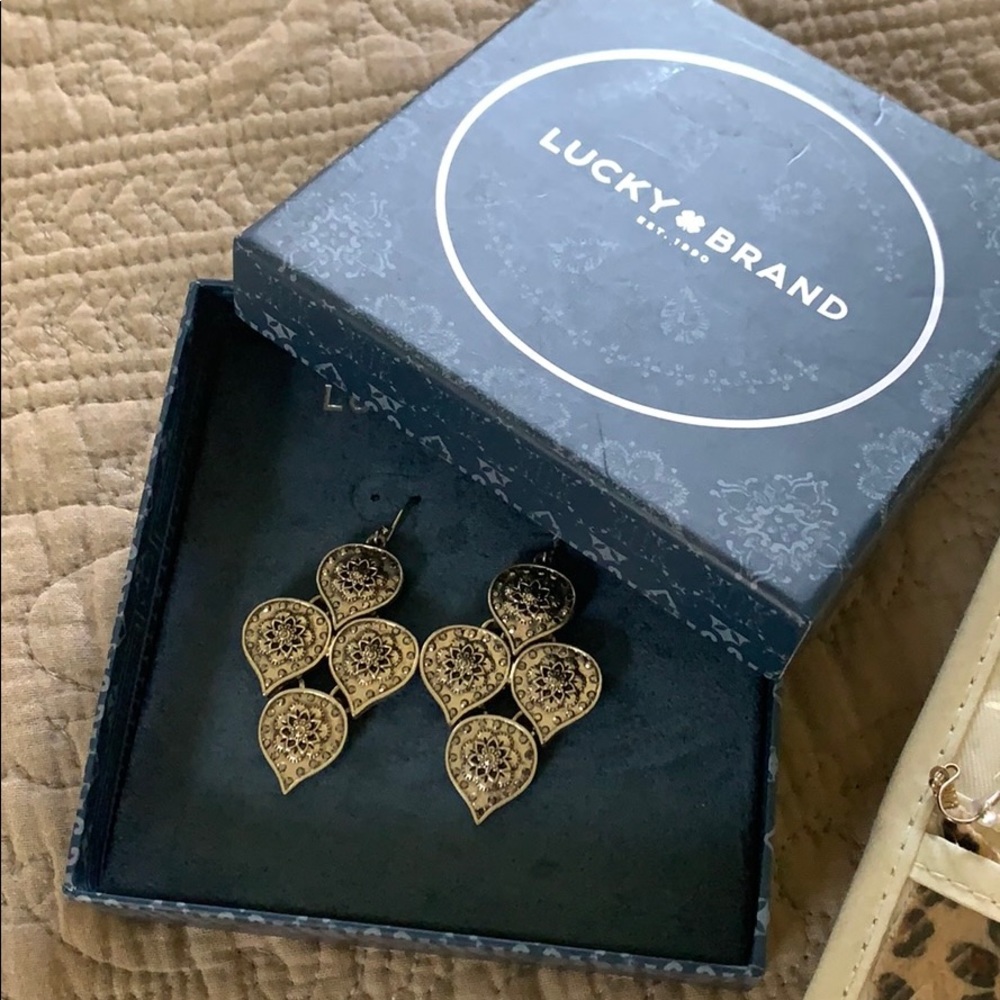 Lucky brand earrings
